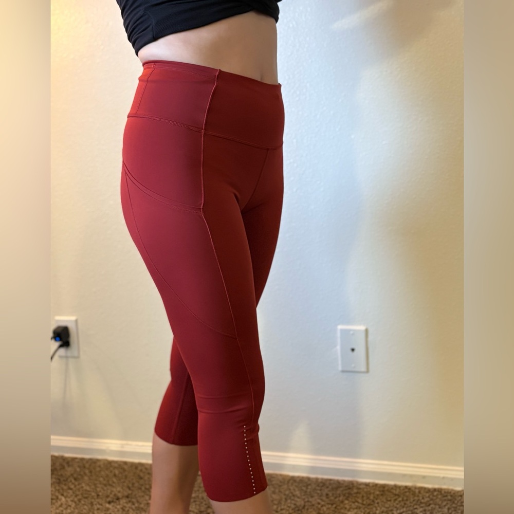 Women's Lululemon Red Capri Workout Pants